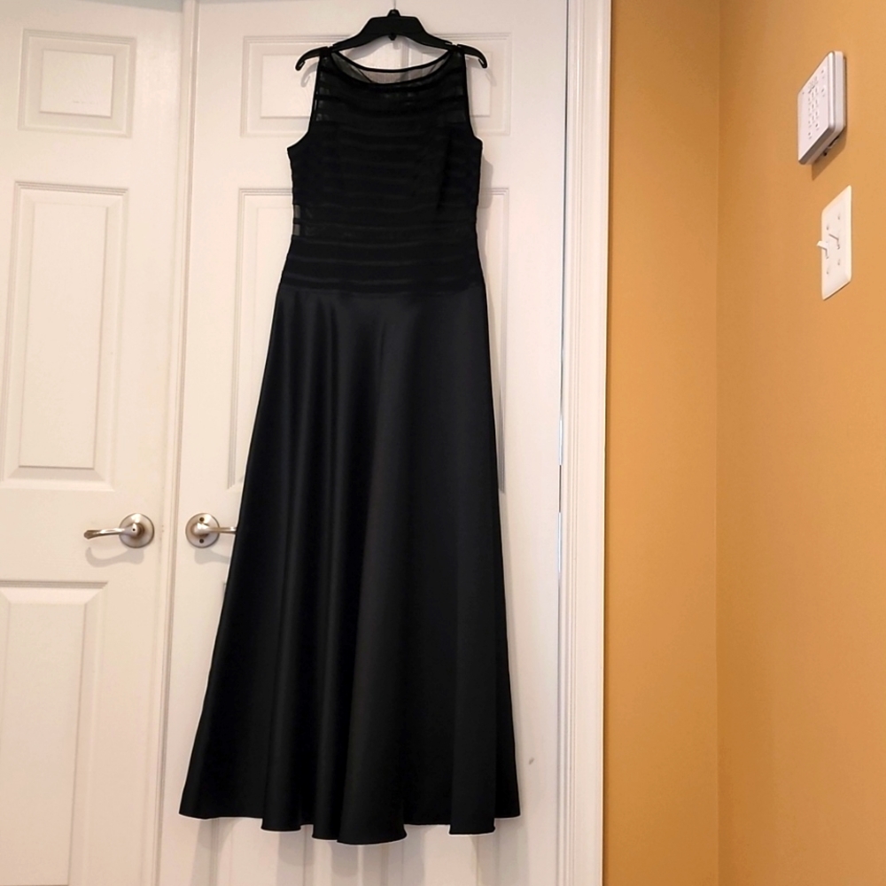 Black evening gown. JS Collections Size 10